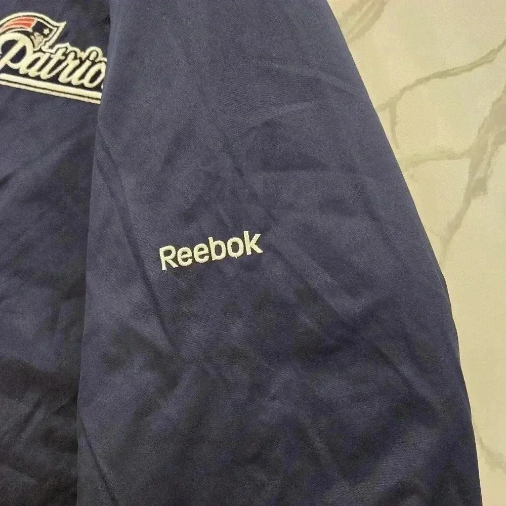 Reebok NFL New England Patriots Full Zip Embroidered Jacket Mens Blue Size XL